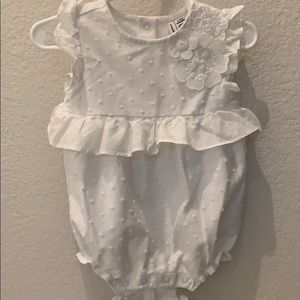 Janie and Jack girl romper 3-6M